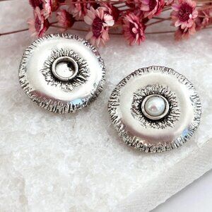 Silver Tone Textured Clip On Vintage Retro Stud Classic Earrings